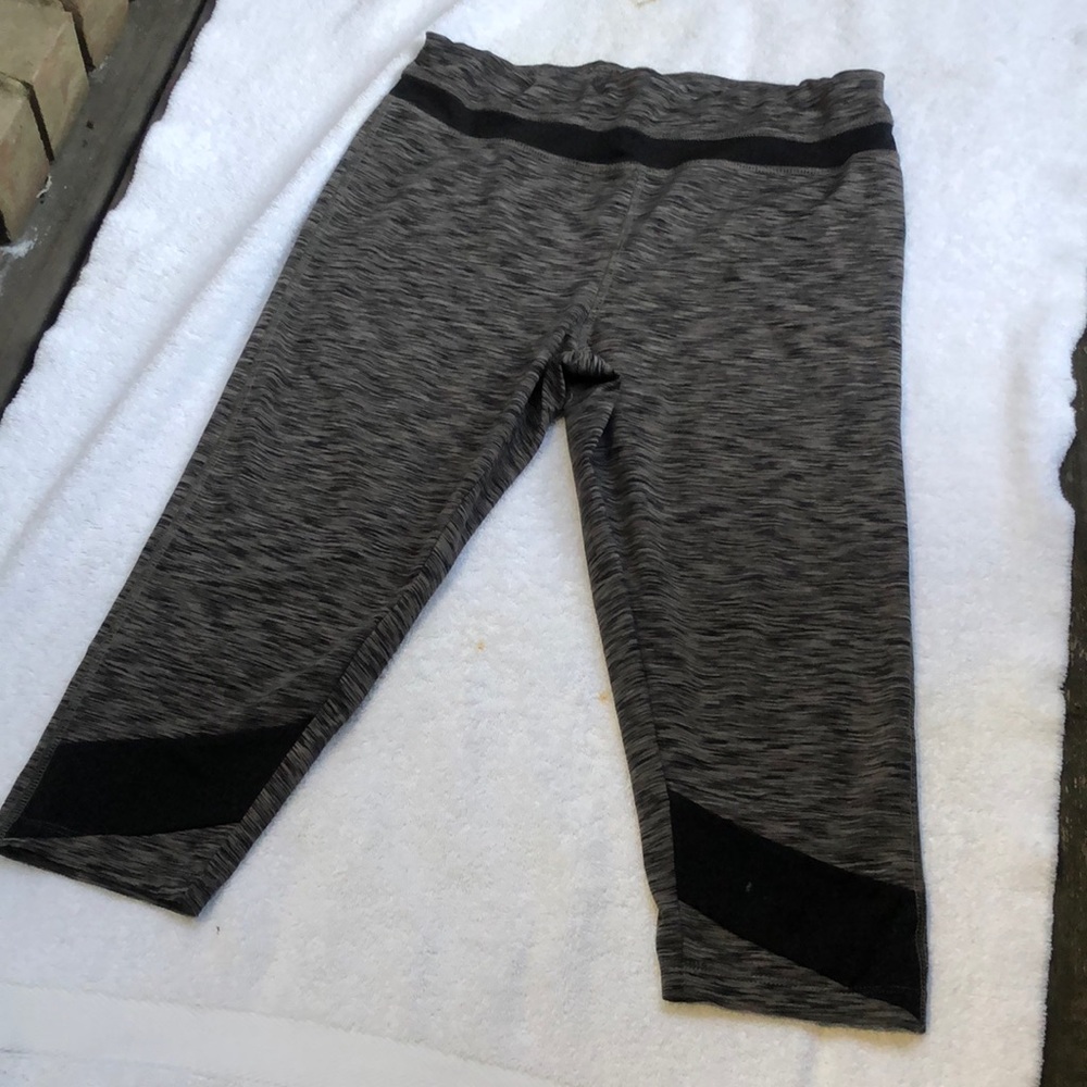 Beverly Hills polo club legging, size M